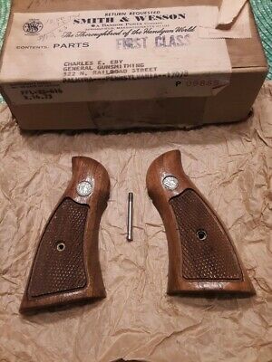 NOS Smith and Wesson Revolver Grips Maine